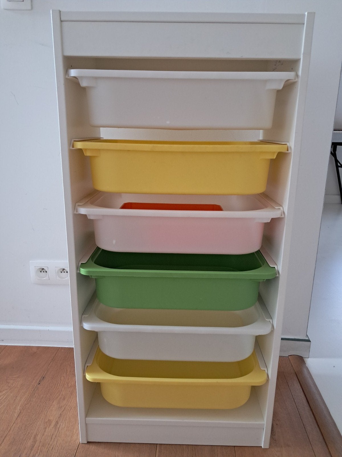 Ikea TROFAST opbergkast wit met vrolijk gekleurde laden, Huis en Inrichting, Ophalen