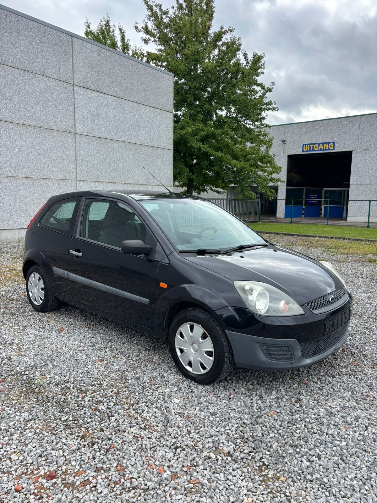 Ford fiesta benzine, Auto's, Zwart, Handgeschakeld, Particulier, Fiësta