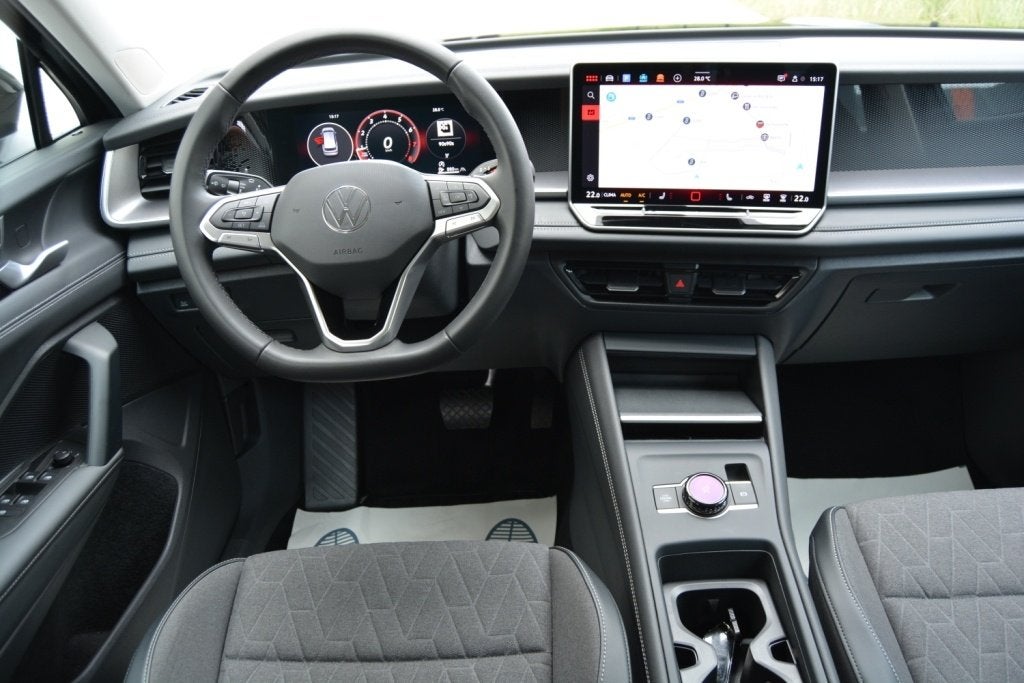 VW Tayron 1.5 eTSI mHEV - 7zitplaatsten/Navi/GPS/360/M:2026, Auto's, Volkswagen, Dealer onderhouden, Monovolume, 4 cilinders, Leder en Stof