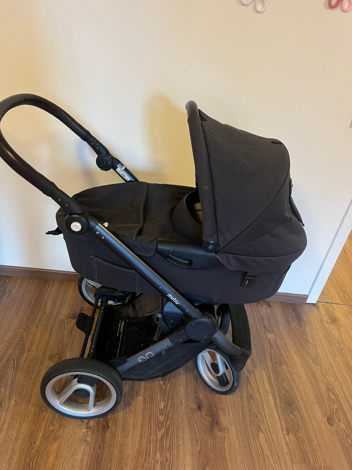 Mutsy evo 4in1, Ophalen, Combiwagen, Mutsy, Luchtbanden