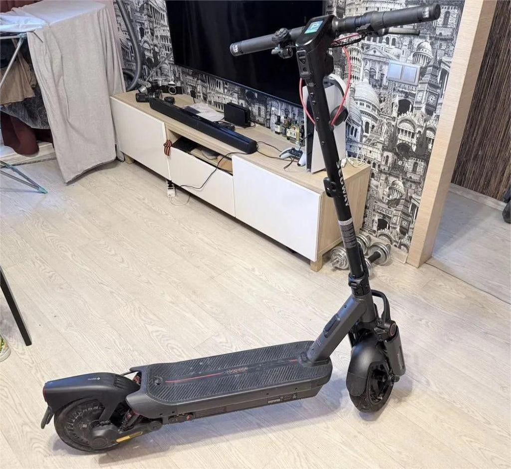 Segway ninebot max g3, Fietsen en Brommers, Steps, Gebruikt, Elektrische step (E-scooter), Ophalen of Verzenden