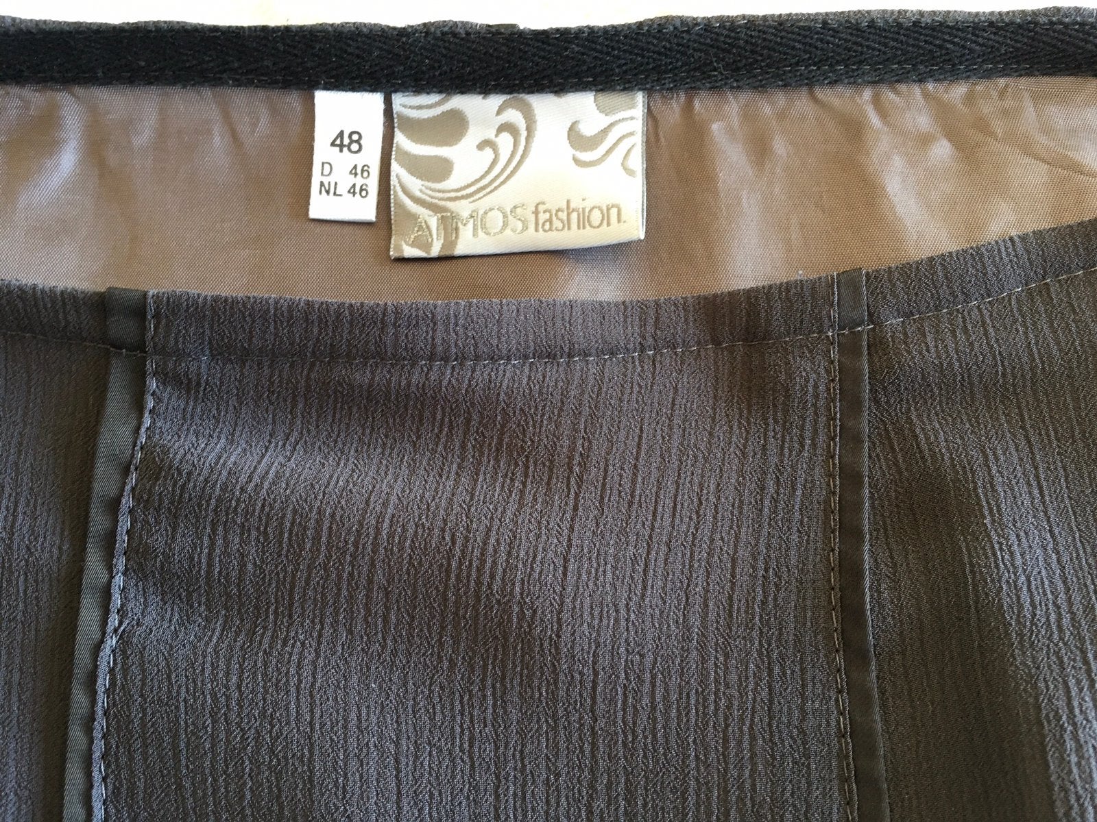 Te koop rok en vest Atmos fashion, Ophalen, Zo goed als nieuw, Maat 46/48 (XL) of groter, Overige kleuren
