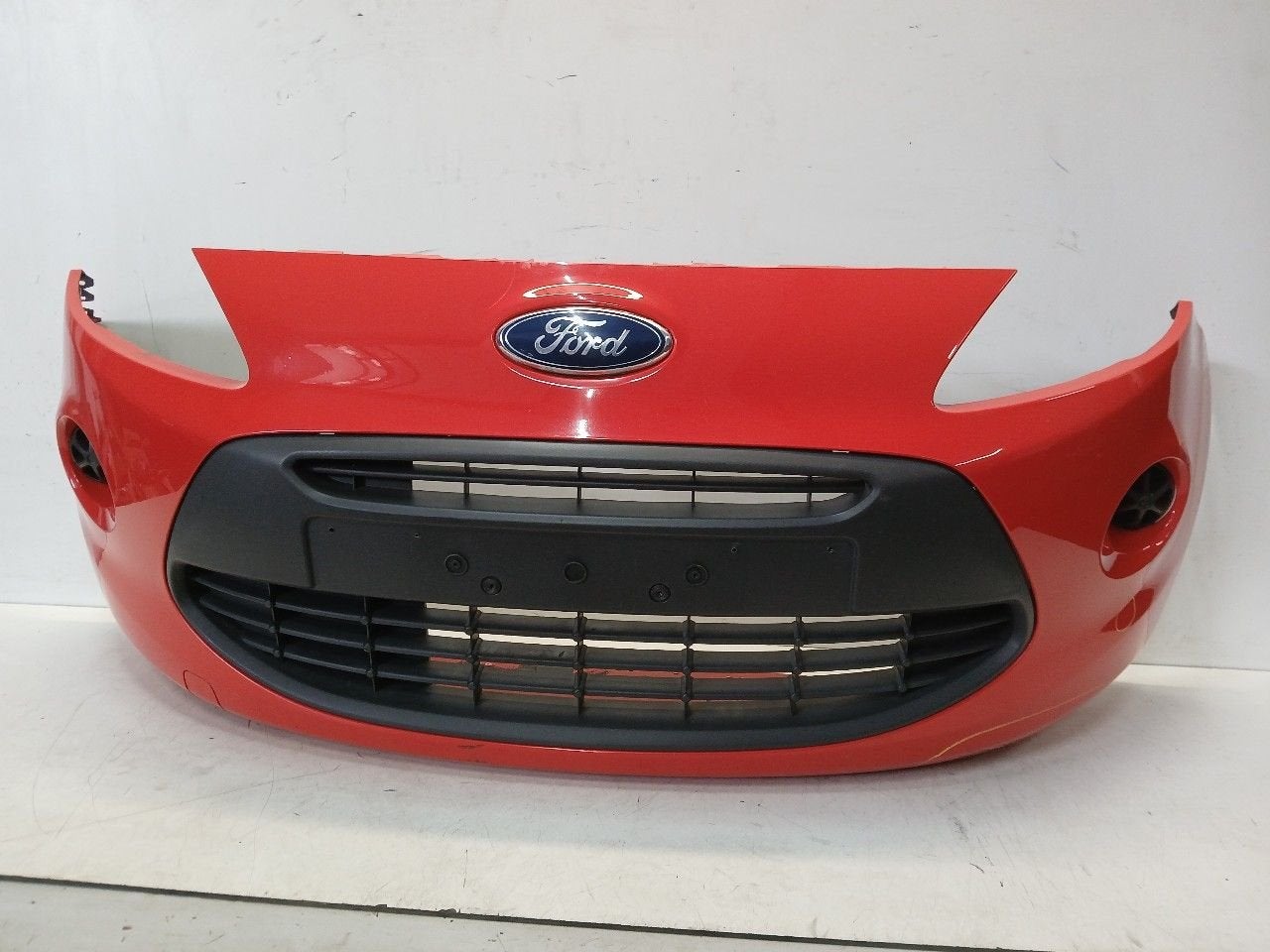 Bumper voor Ford Ka, Auto-onderdelen, Onderdelen@venauto.nl, Van der Ven Autorecycling B.V., Gebruikt, Ettenseweg 76, 4706 PB Roosendaal, The Netherlands