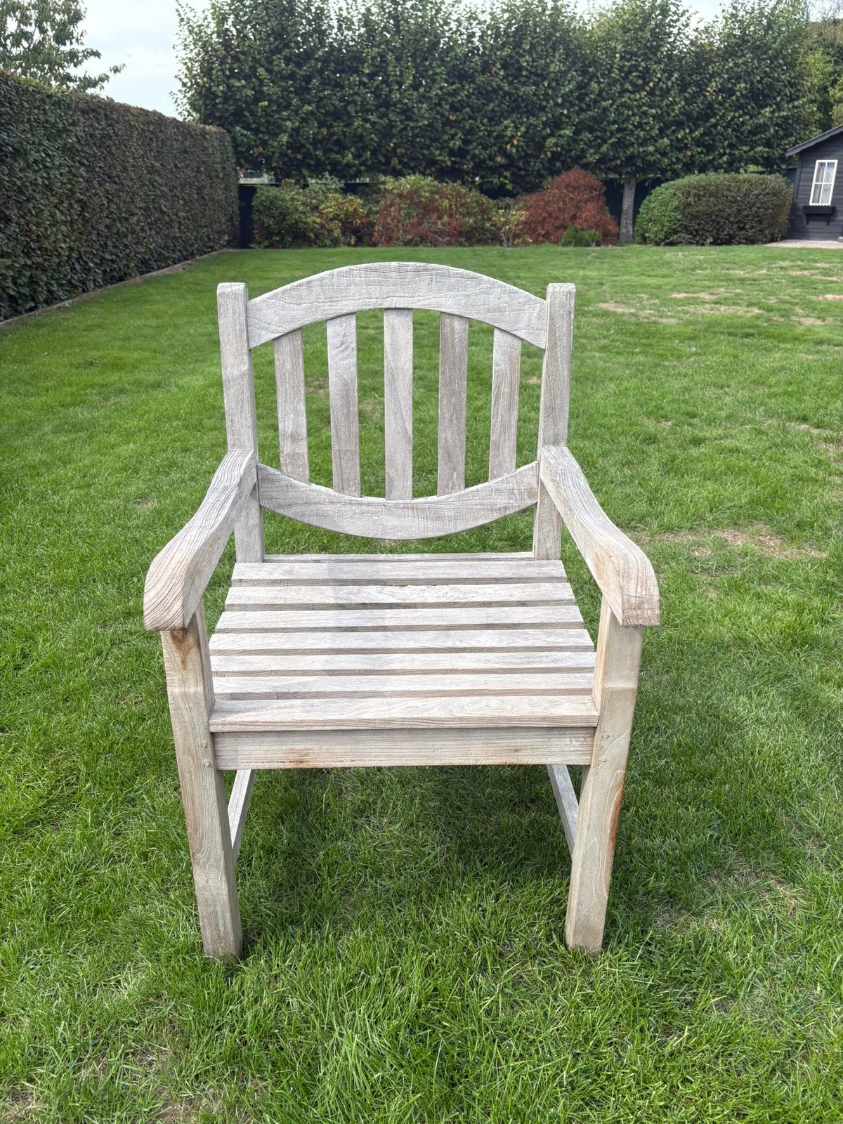 Massief teak tuinstoel met armleuningen x4–Malibu Collection, Tuin en Terras, Ophalen