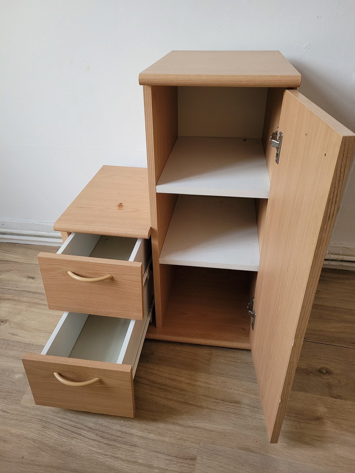 Schitterend houten dressoir 2 laden in gebleekte eikenkleur, Ophalen, Zo goed als nieuw, Commode