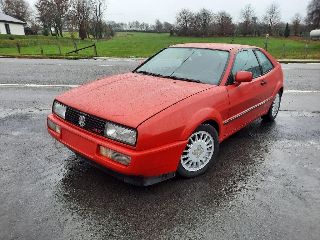 VW Corrado 16V, Auto's, Volkswagen, Bedrijf, Te koop, Corrado, Benzine, Coupé, 3 deurs, Handgeschakeld, Rood, Grijs, Stof, Voorwielaandrijving