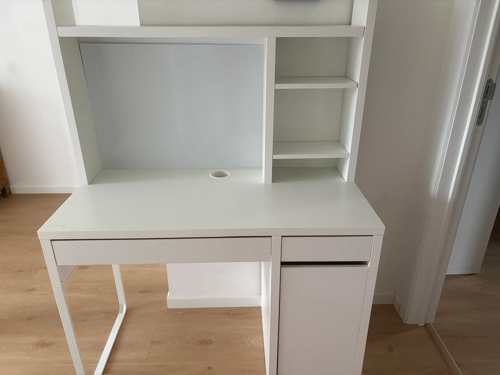 Bureau Ikea Micke, Maison & Meubles, Enlèvement, Utilisé, IKEA, Blanc