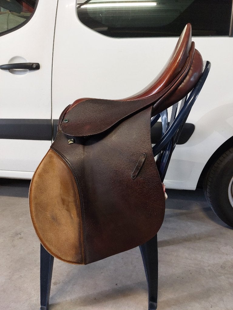 Selle STUBBEN 17.5, Animaux & Accessoires, Enlèvement, Stubben, L (17.5 pouces)