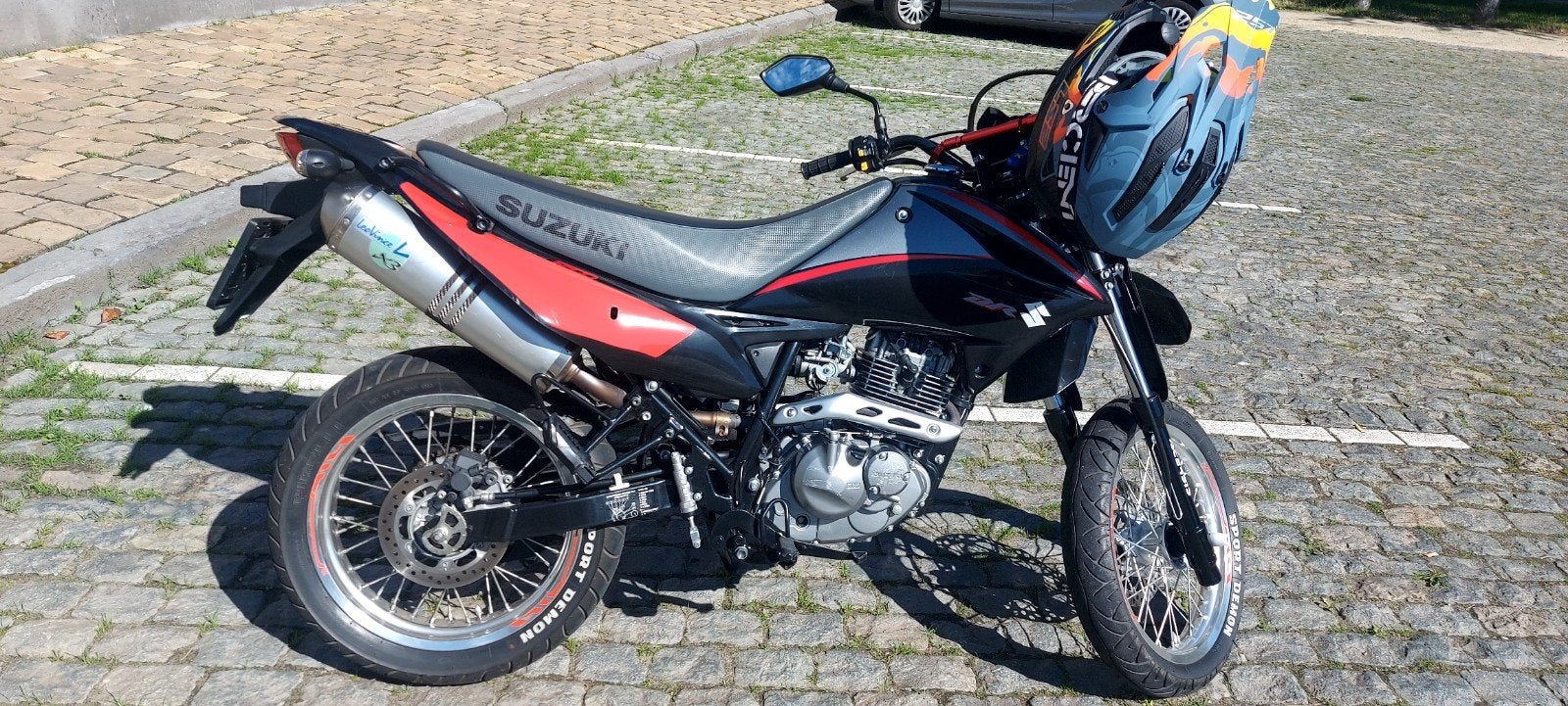 suzuki DR 125, Sportuitlaat, Occasion, 4 cilinders, Particulier
