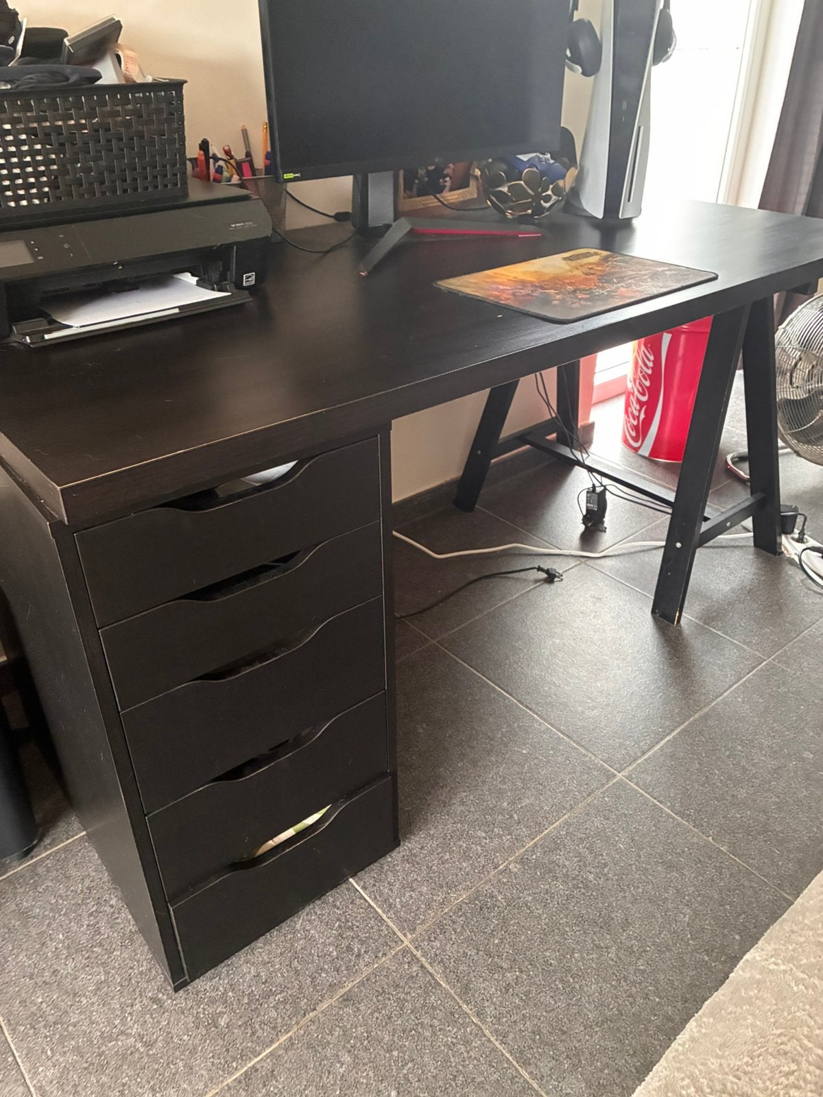 Bureau in perfecte staat, Huis en Inrichting, Modern, Ophalen, IKEA