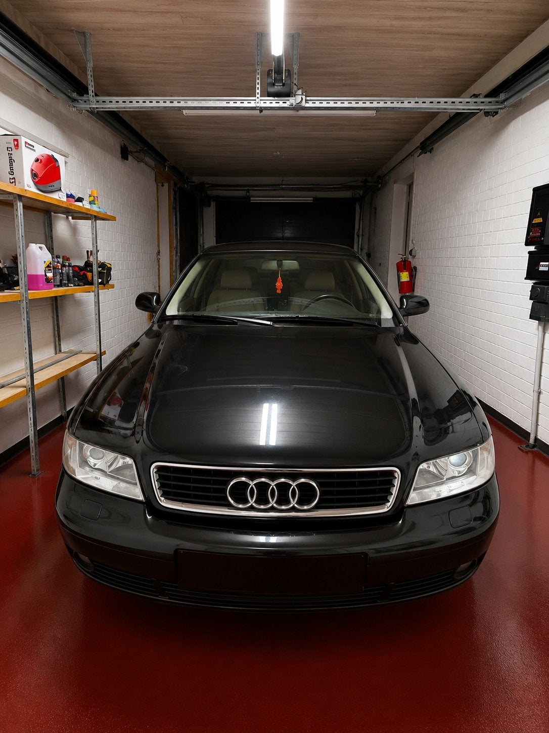 Audi a4 1999 1,9 diesel automaat 255 dkm export, Auto's, A4, Beige, 1900 cc, Particulier