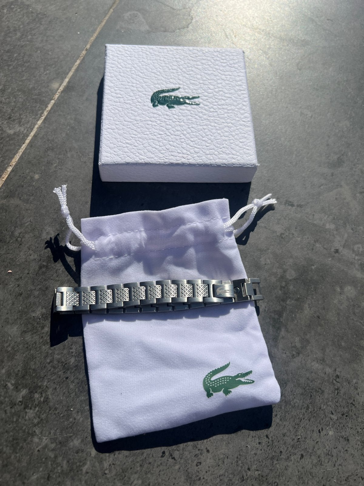 Bracelet Lacoste, Bijoux, Sacs & Beauté, Bracelets, Neuf, Acier, Gris, Envoi