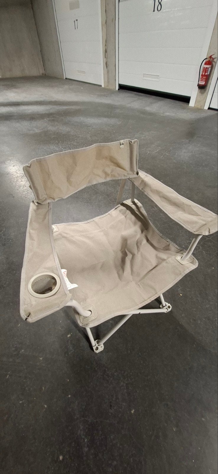 Twee comfortabele vouwbare campingstoelen, Ophalen