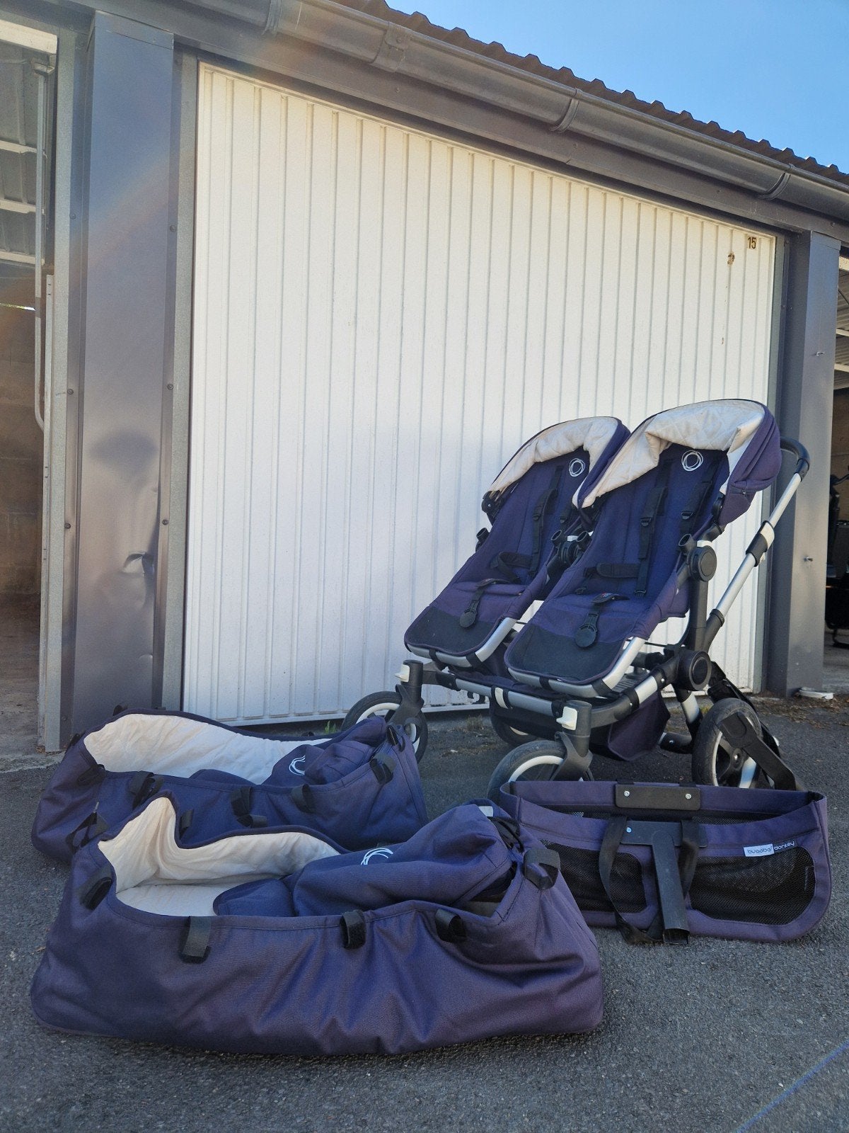 Bugaboo twin met maxi cosi adapter en meerijdplankje, Kinderen en Baby's, Ophalen