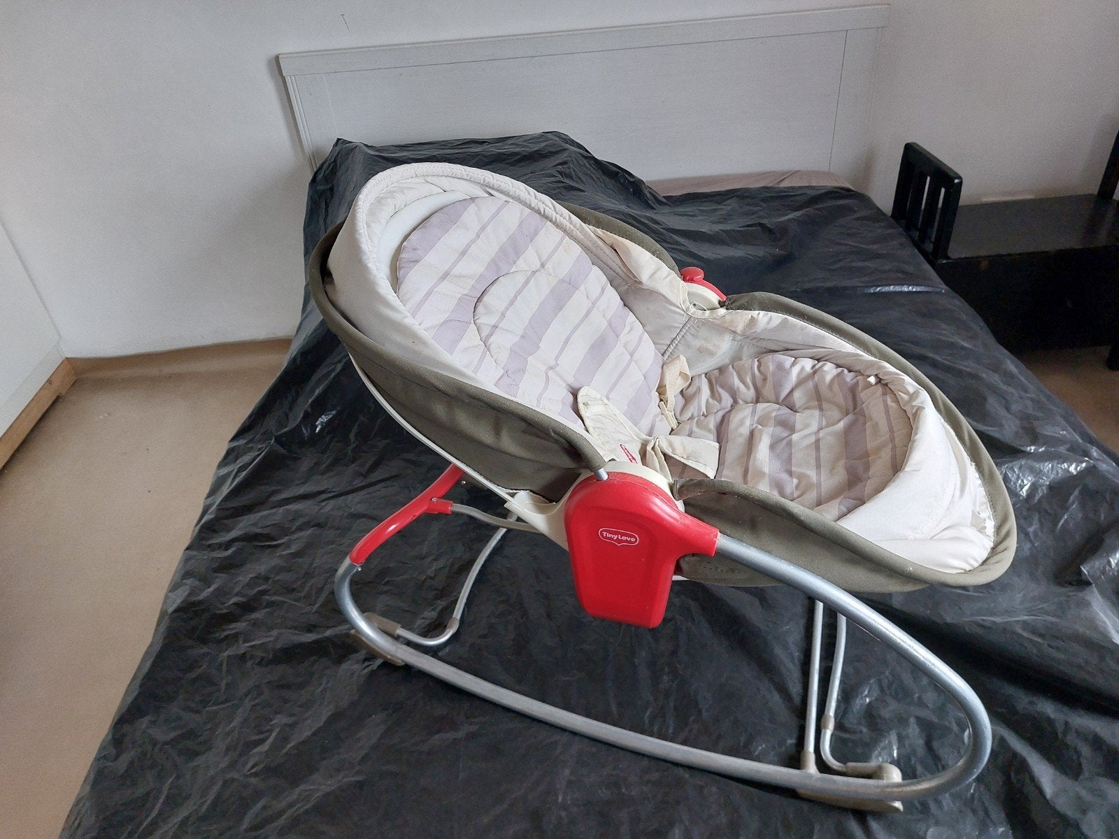 Wipper Tiny Love babies, Kinderen en Baby's, Ophalen, Gebruikt, Schommelstoel