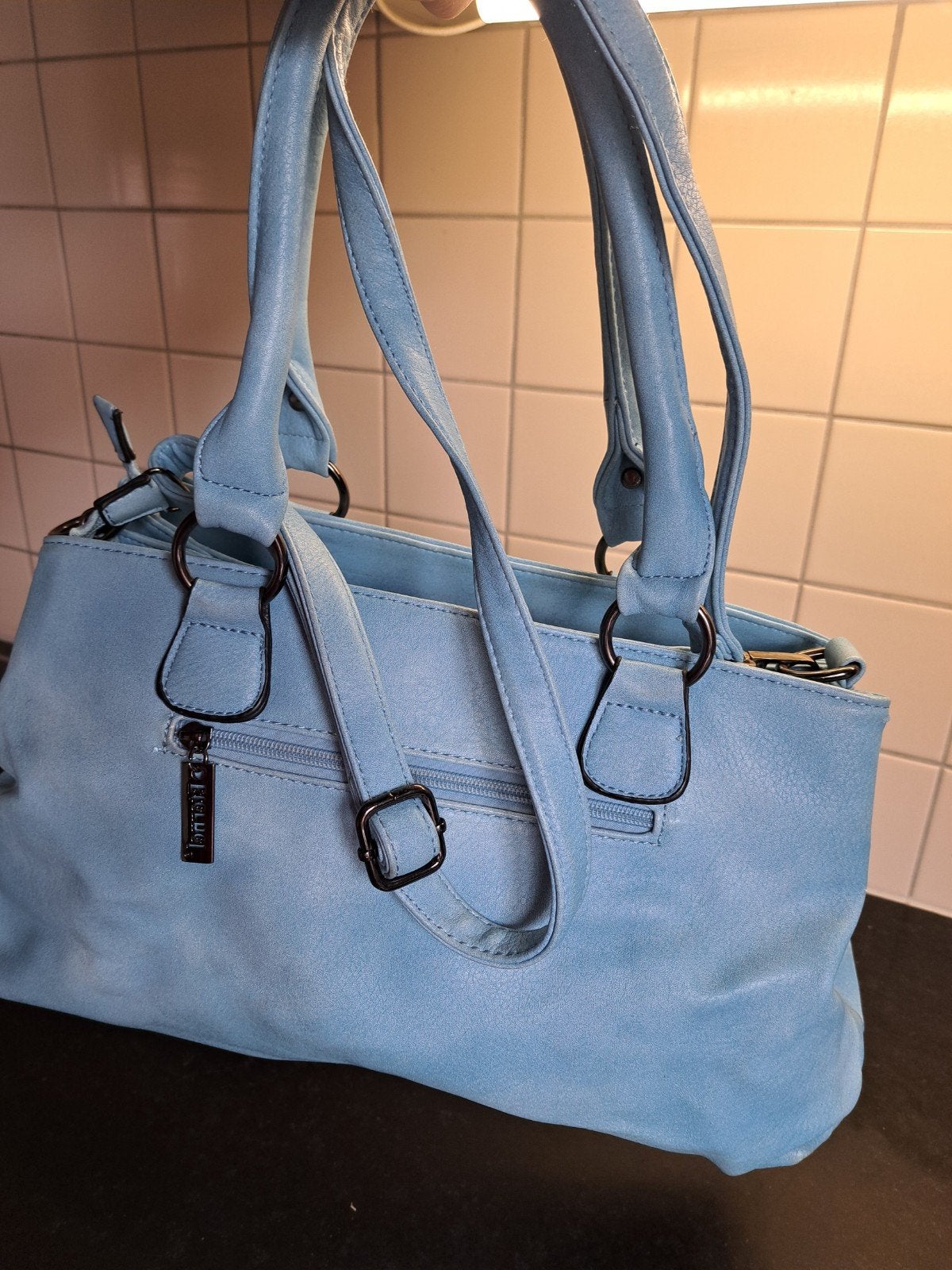 schouder en handtas NIEUW licht blauw, Handtassen en Accessoires, Ophalen of Verzenden, Nieuw, Blauw, Handtas