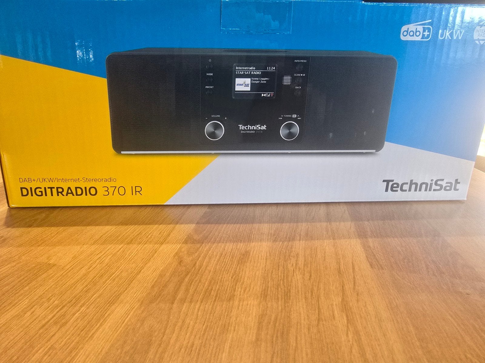TechniSat DIGITRADIO 370 IR Neuve, Audio, Tv en Foto, Ophalen