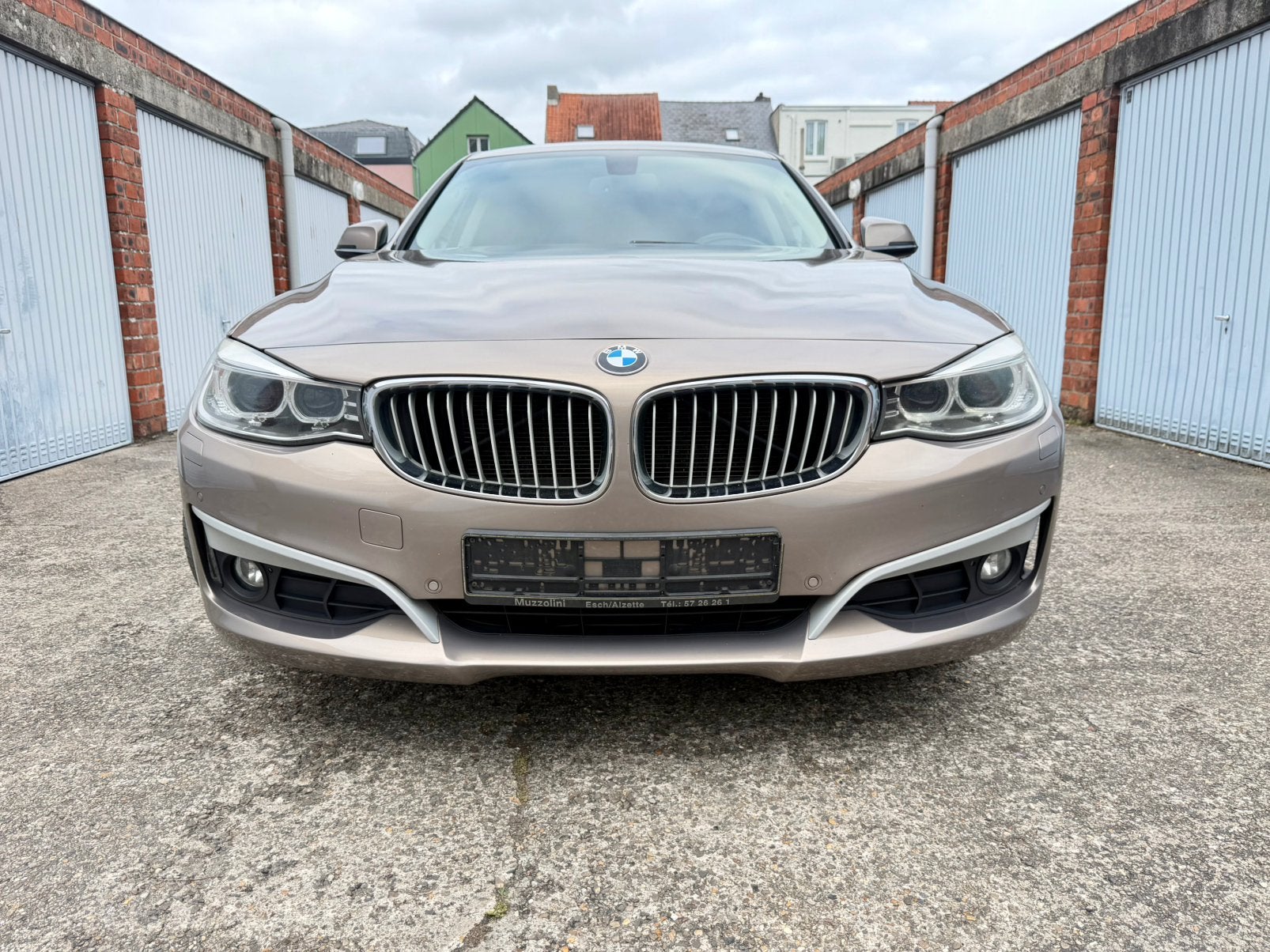 Cam à 360 BMW 320d GT Euro 6b Modern Line Adaptive Bi-xénon, Achat, 5 portes, Automatique, Particulier