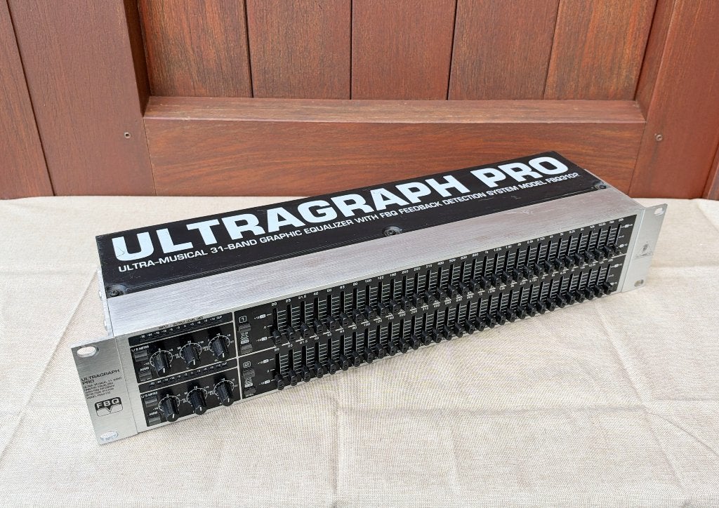 Behringer Ultragraph Pro (FBQ3102), Muziek en Instrumenten, Ophalen, Equalizer