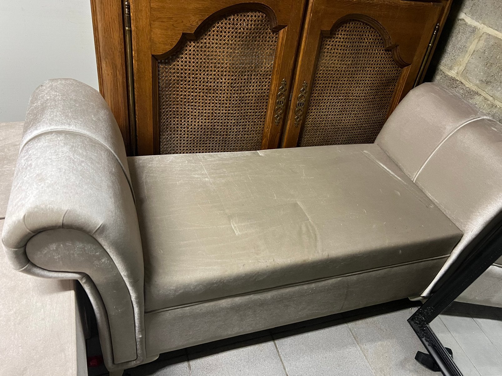 Banquette de pied de lit et table de chevet, Maison & Meubles, Enlèvement, Utilisé