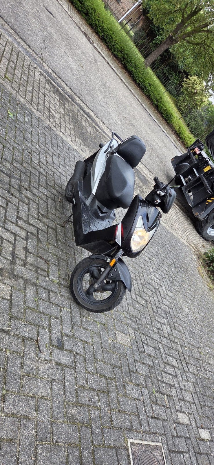 A KLASSE 50cc Kymco Agility 4takt start en rijd perfect, Fietsen en Brommers, Brommers | Overige merken, Ophalen of Verzenden