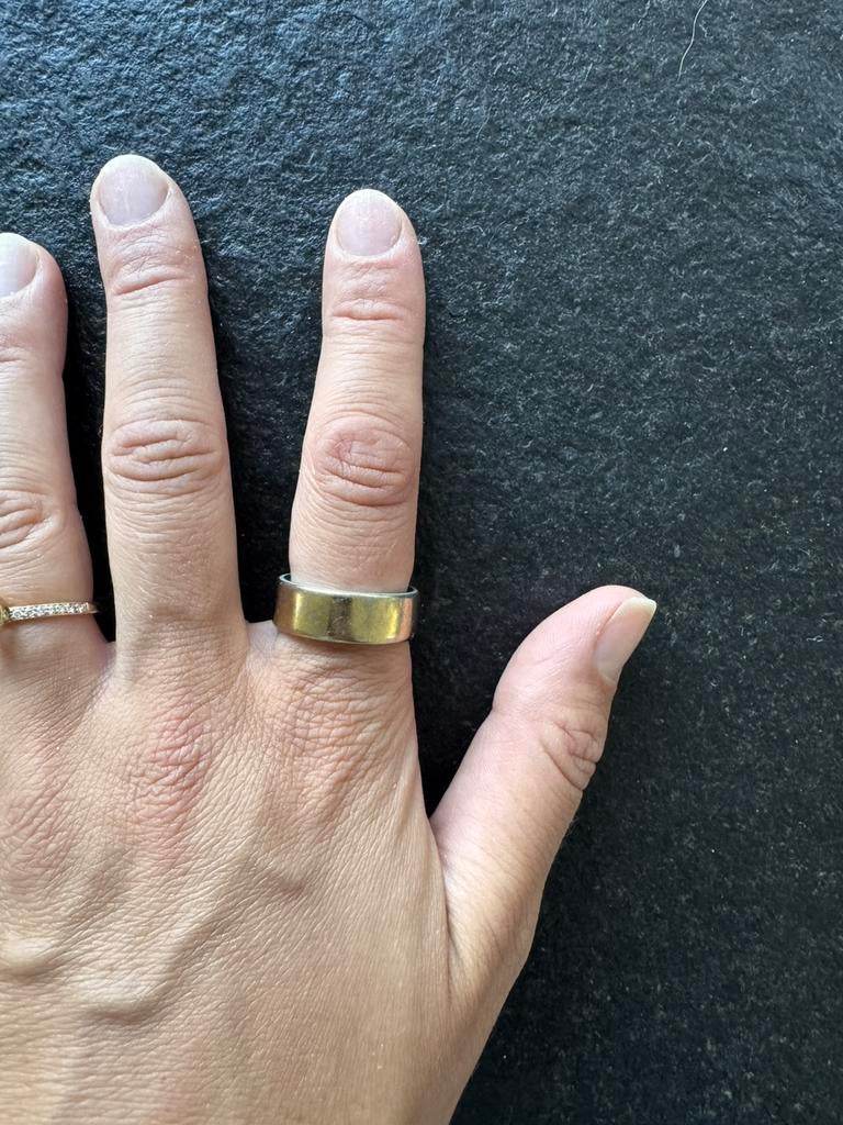 Oura ring 4 size 9, Enlèvement ou Envoi, Comme neuf, Or
