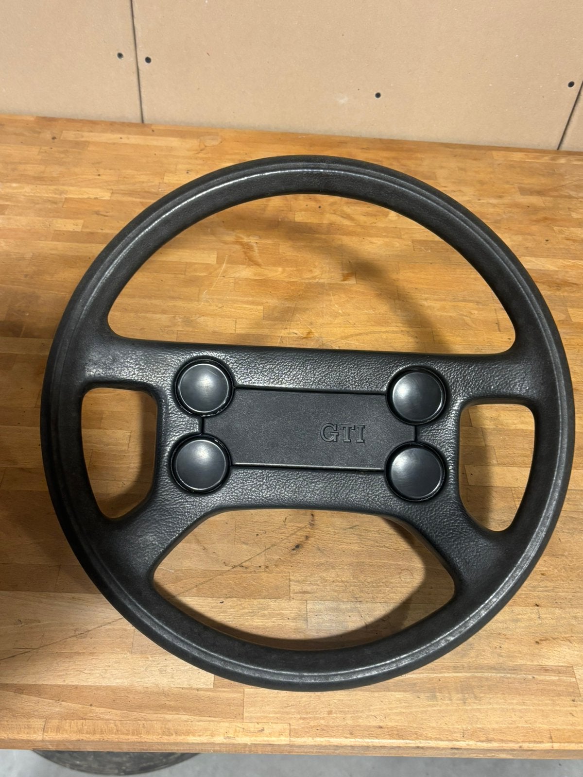Volant VW Golf 1 Gti 171419091J, Enlèvement