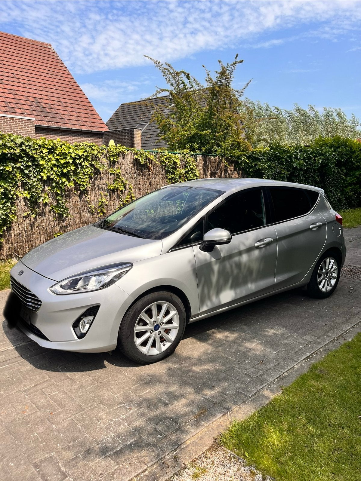 Ford Fiesta 1.1 Titanium, Autos, Ford, Particulier, Fiësta, ABS, Essence, 5 portes, Boîte manuelle, Enlèvement