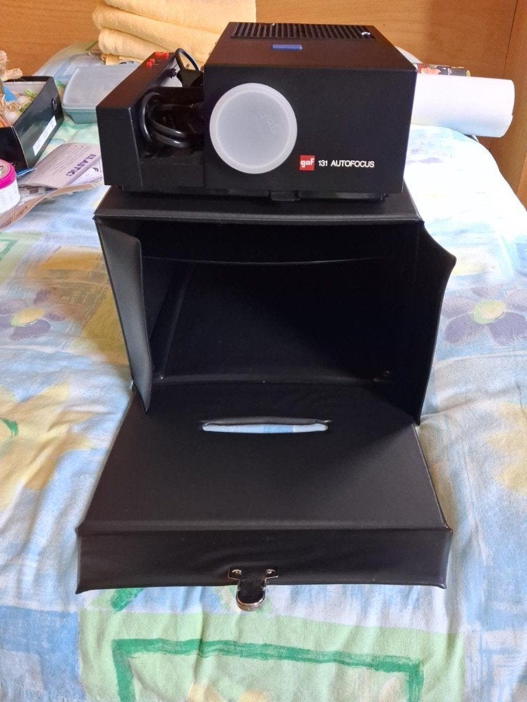 Projecteur de diapositives automatique GAF 131, Enlèvement, Utilisé