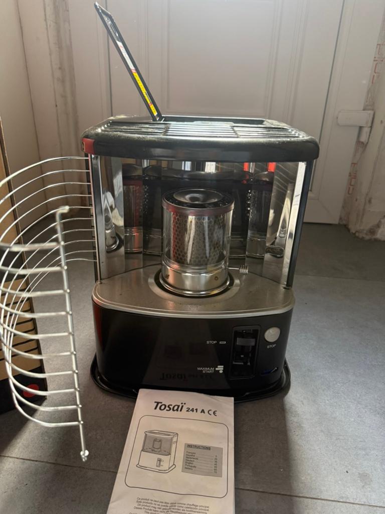 Spiksplinternieuwe petroleumkachel tekoop, Huis en Inrichting, Kachels, Ophalen, Petroleumkachel