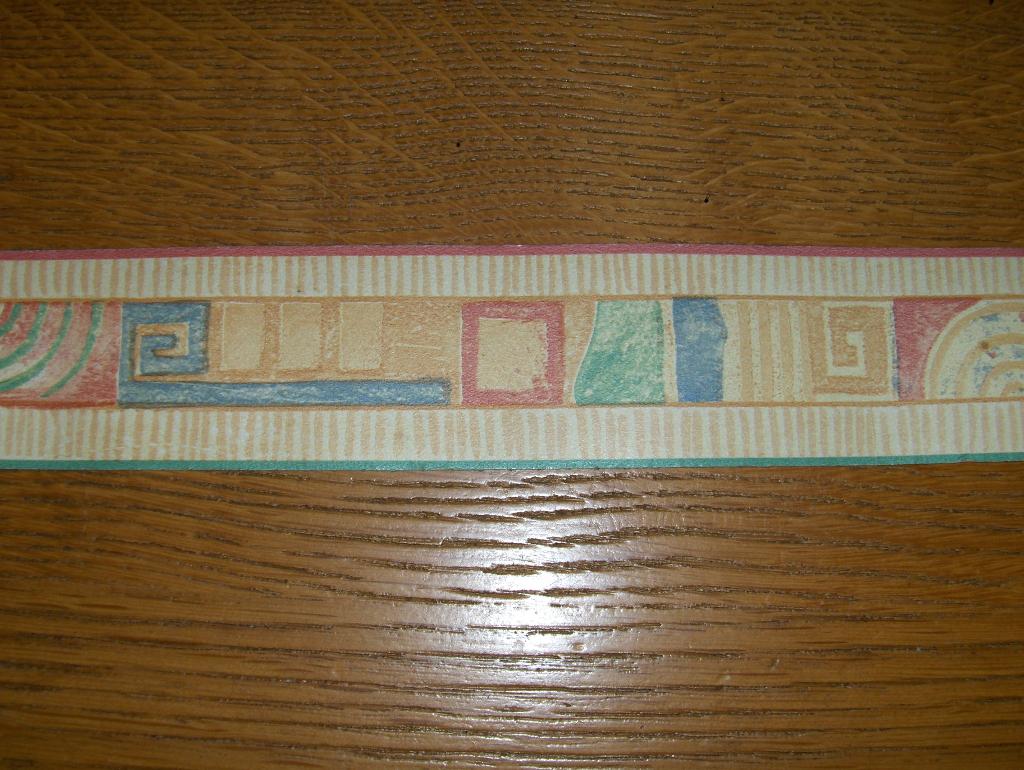 Frise papier peint 10 m x 5 cm. 5€ le rouleau., Maison & Meubles, Enlèvement ou Envoi, Neuf