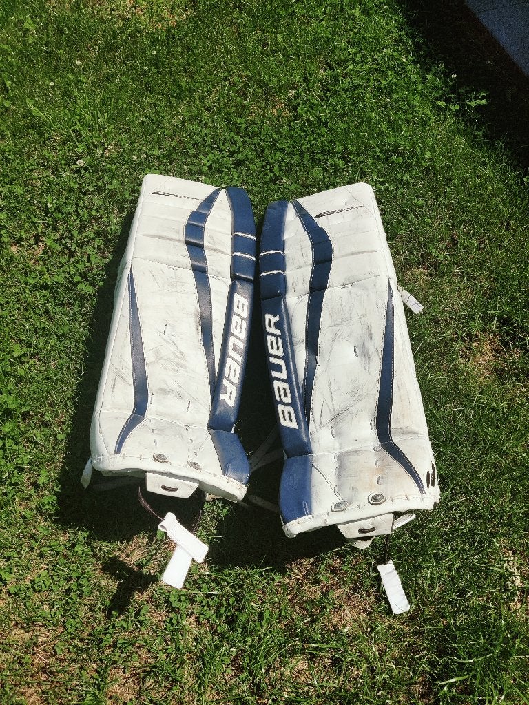 Goalie beenbescherming + catcher/blocker, Sport en Fitness, IJshockey, Ophalen, Gebruikt, Bescherming