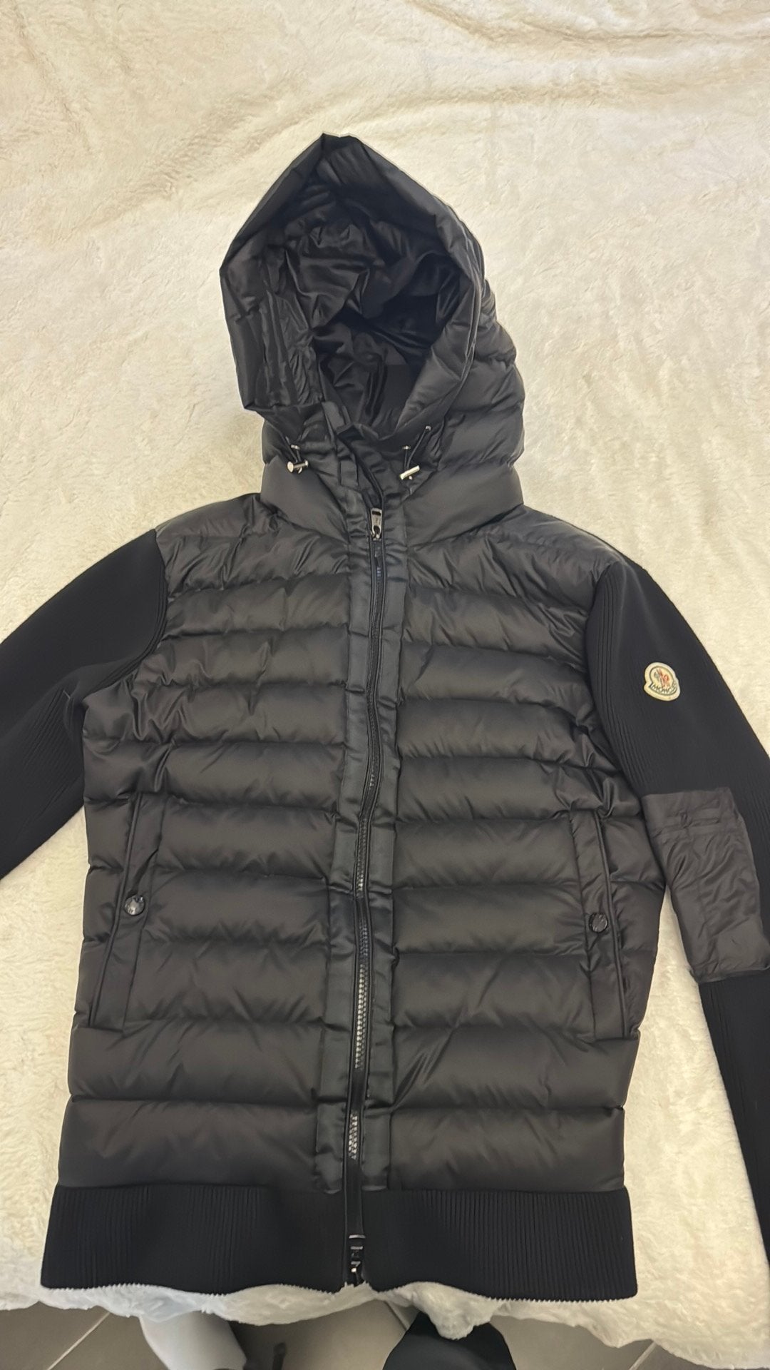 Moncler cardigan, Ophalen, Zo goed als nieuw, Maat 48/50 (M)