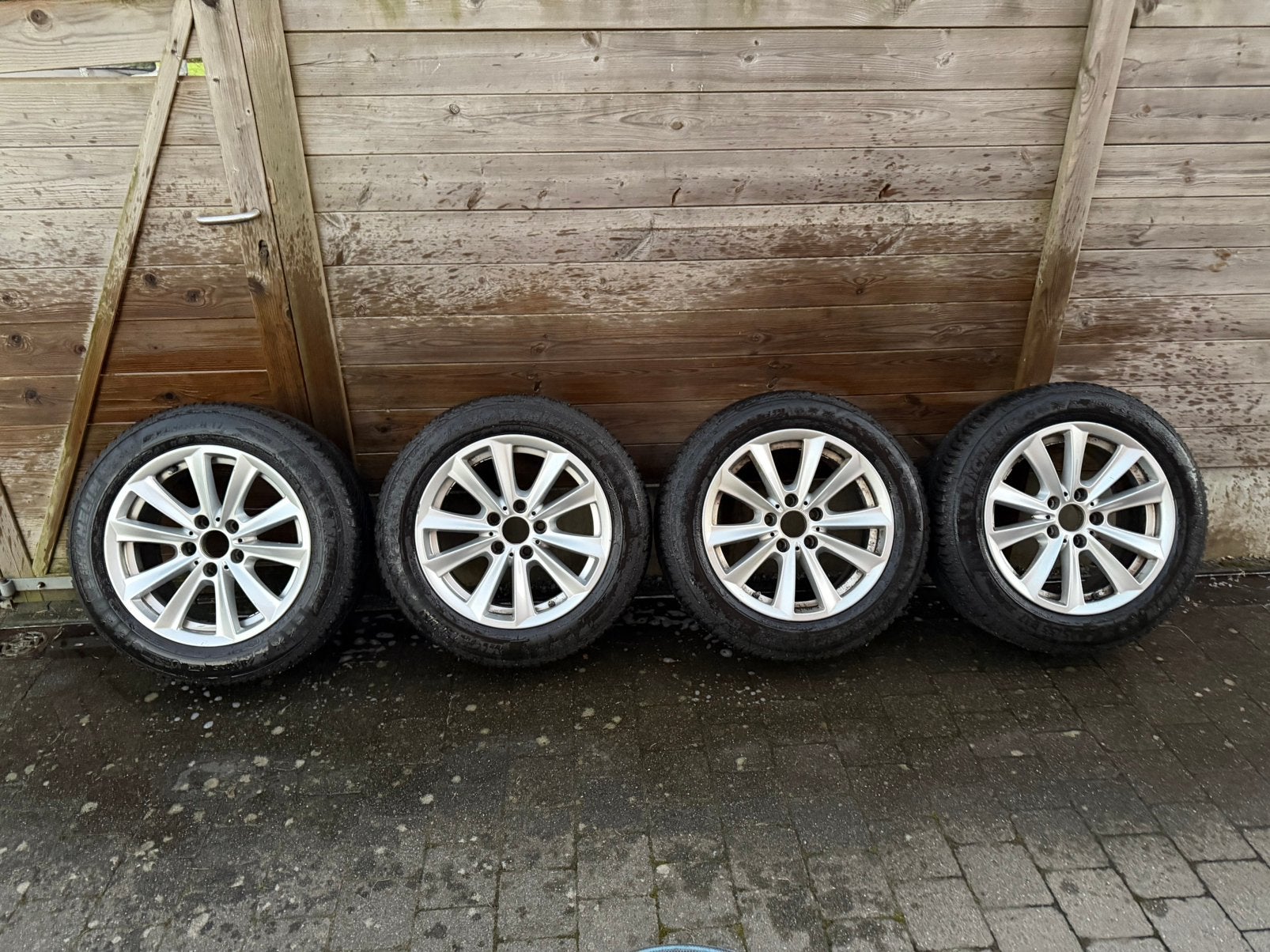 Winterbanden Michelin (nieuw) 225/55/17 + originele bmw velg, Enlèvement, Pneus hiver, Pneu(s)
