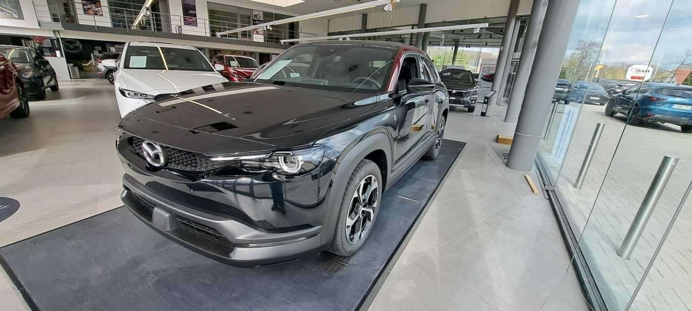 Mazda MX-30 17.8 kWh e-SKYACTIV R-EV Edition R(125kW, Auto's, Automaat, Gebruikt, Zwart, Bedrijf