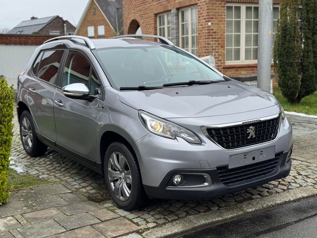 PEUGEOT 2008/STYLE ! /LIFTING ! /JEU DE VOITURES ! /APPROUVÉ, Autos, Argent ou Gris, Achat, Euro 6, Boîte manuelle