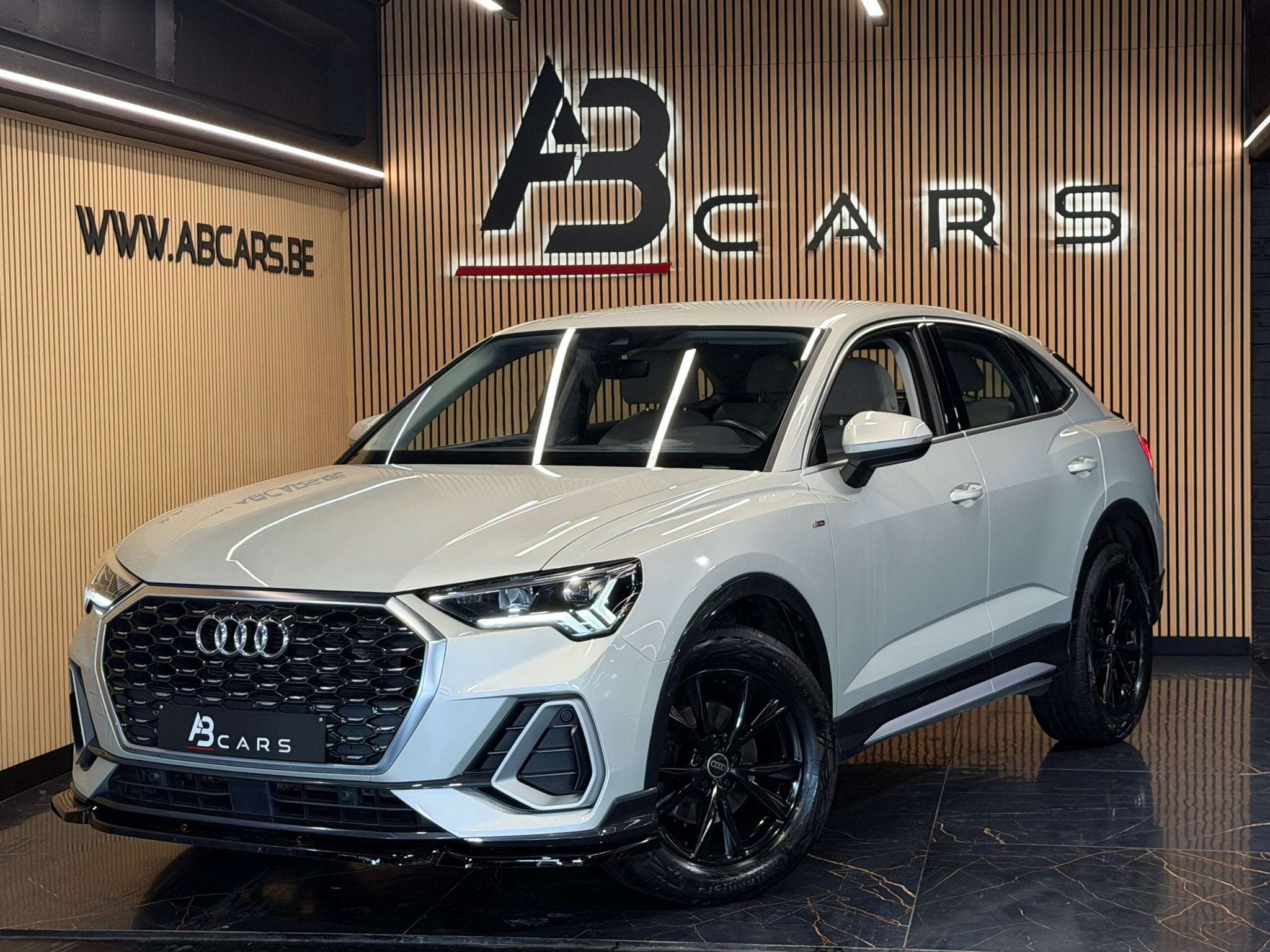 Audi Q3 SPORTBACK 35TFSI S LINE S TRONIC * GARANTIE 12 MOIS, Auto's, Audi, Automaat, 110 kW, 4 cilinders, Leder