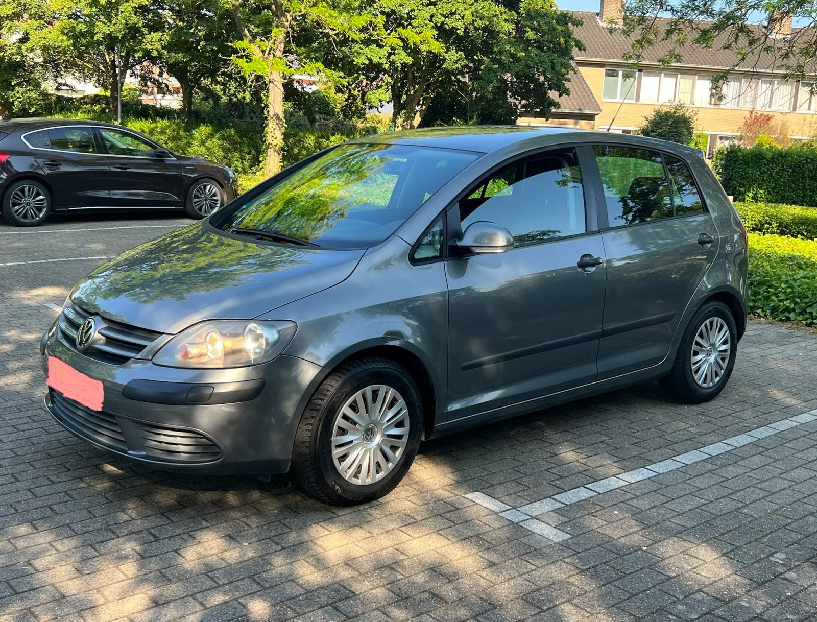 Volkswagen Golf Plus Benzine 1.4 Vol Opties Gekeurd voor VK, Auto's, Stof, 4 cilinders, Electronic Stability Program (ESP), Particulier