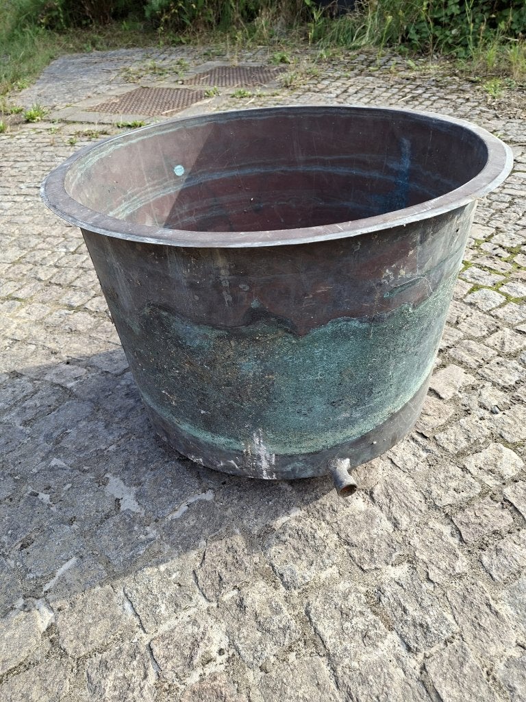 cuve en cuivre, Enlèvement, Cuivre