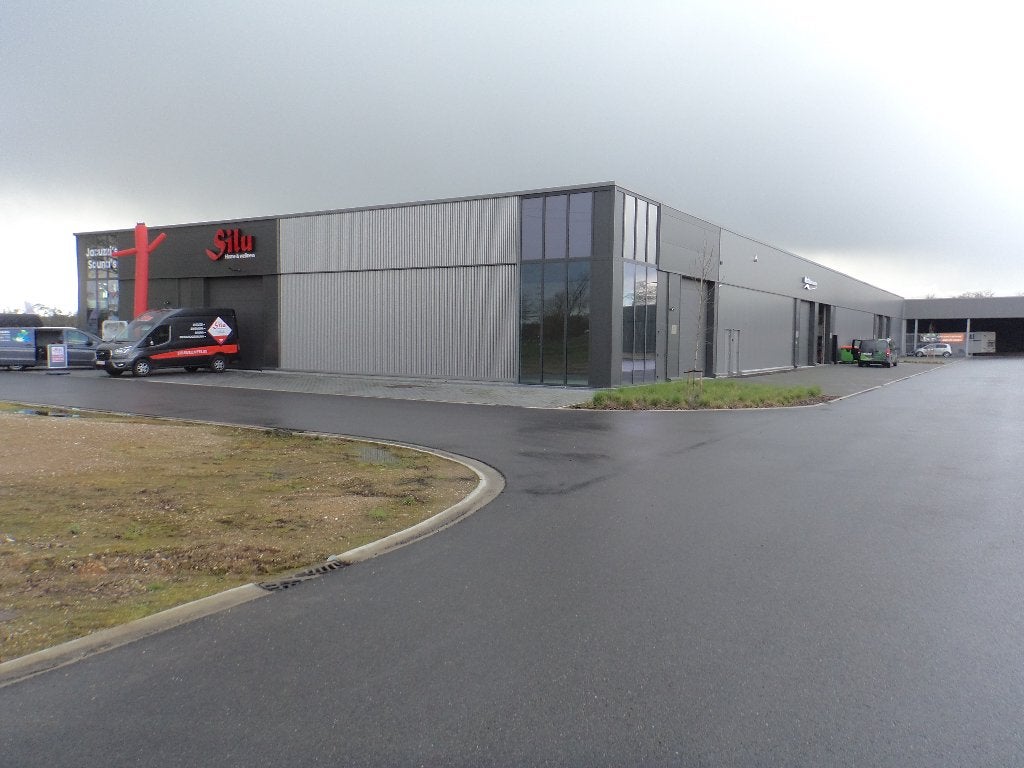 Entrepôt - Entrepôt à louer - Maaseik, Articles professionnels, Immobilier d'entreprise, Espace commercial, Espace commercial