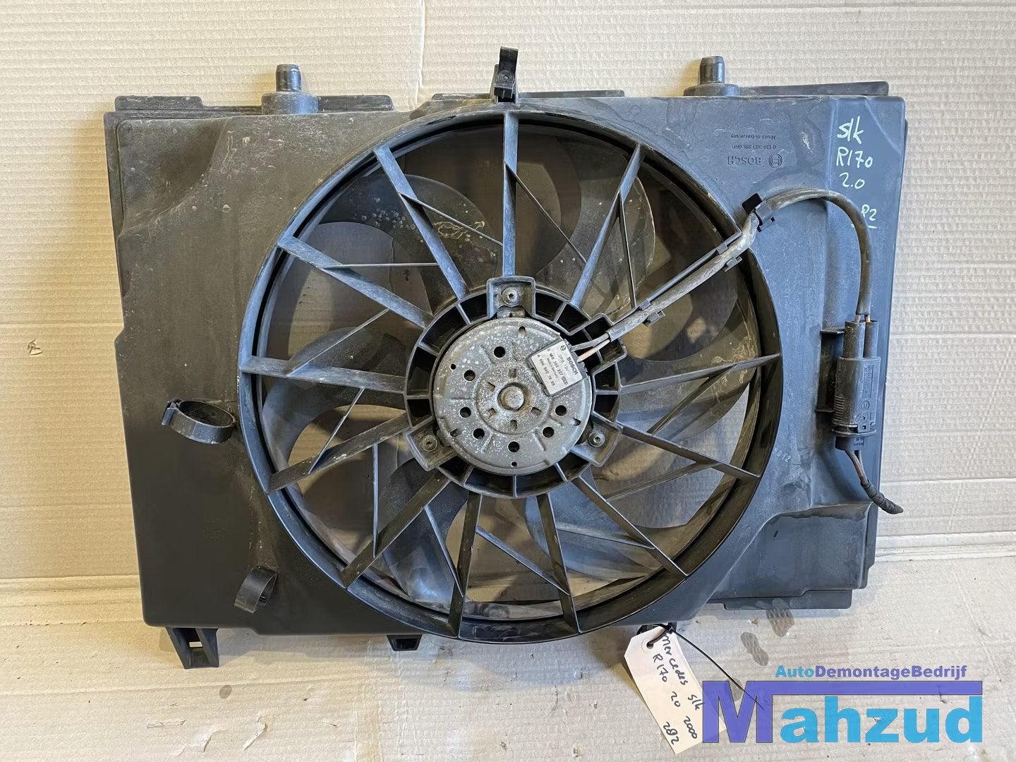 MERCEDES SLK R170 Koelvin 0130303815 A2025053555, Mercedes-Benz AG, Mercedes-Benz, Utilisé, Mercedesstrasse 120
70372  Stuttgart, DE