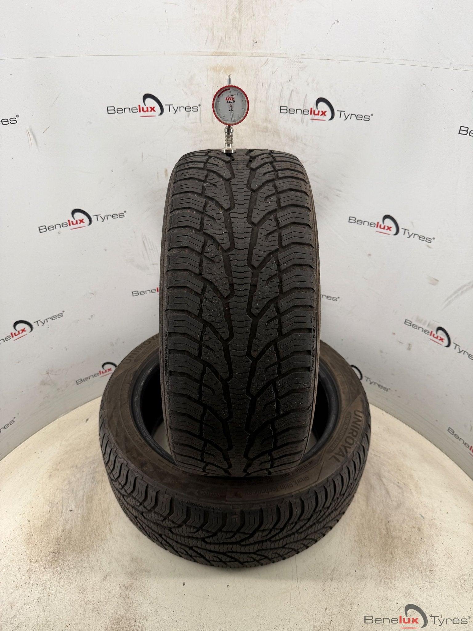 all-season 225/45R17 Uniroyal 225/45 R17 225/45/17 2254517, Gebruikt, -, -, 17 inch