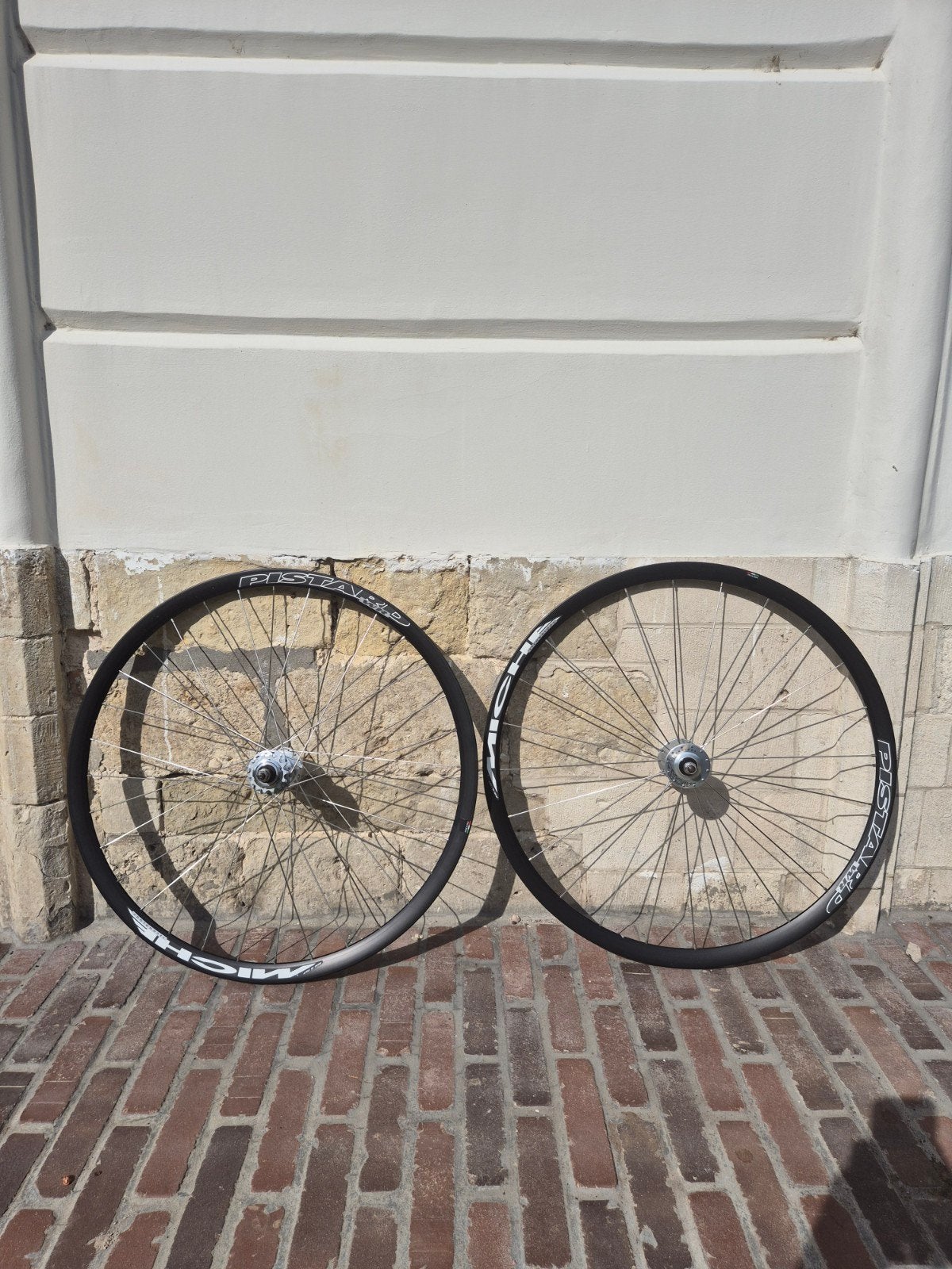 Miche pista RD wr, Ophalen