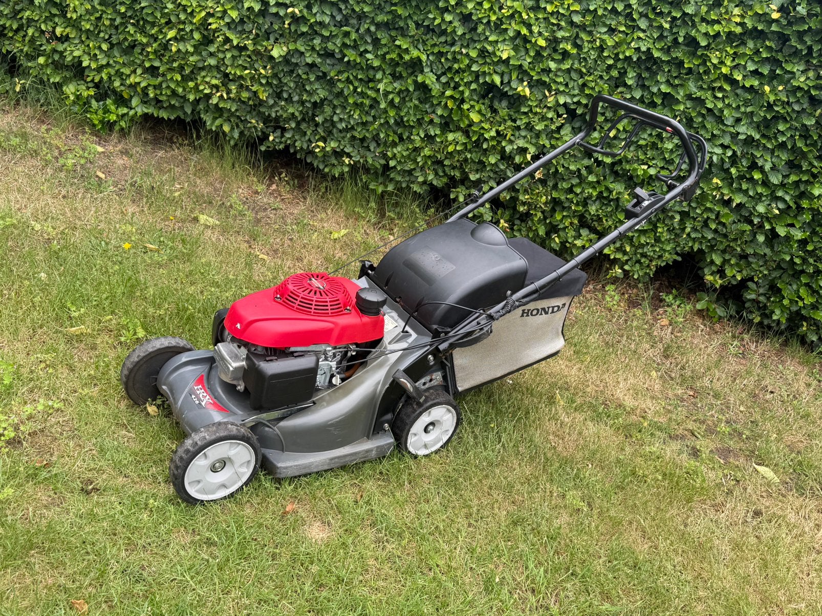 Honda HRX426C SDEA grasmaaier – zelftrekkend, Enlèvement, Comme neuf, Bac de ramassage
