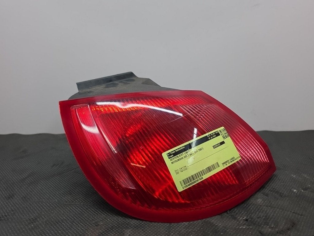 FEU ARRIÈRE GAUCHE Mitsubishi Colt (Z2 / Z3) (|MR957365|), Info@mitsubishi-motors.de, MITSUBISHI, Utilisé, Mitsubishi
