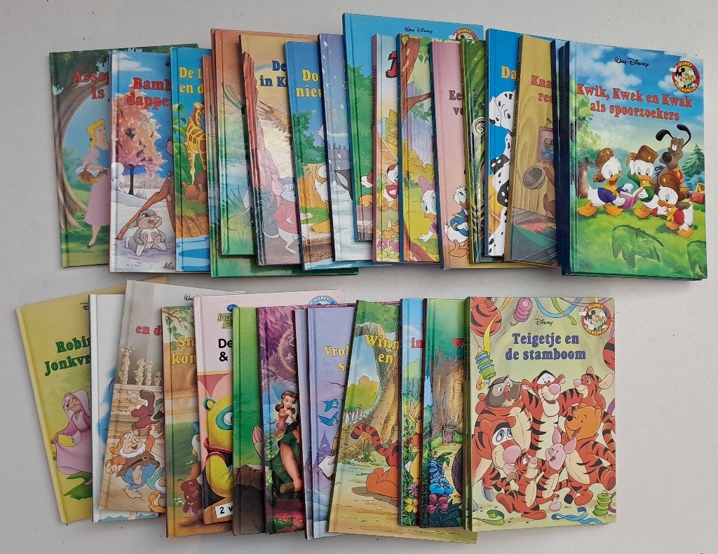 Disney Boekenclub – Walt Disney (1), Ophalen of Verzenden, Gelezen