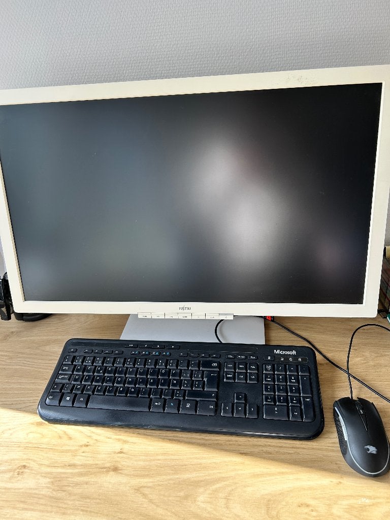 Desktop pc met AMD Ryzen 3,59 Ghz en Nvidea GeForce GTX, 256 GB, Avec carte vidéo, Gaming, Custom build