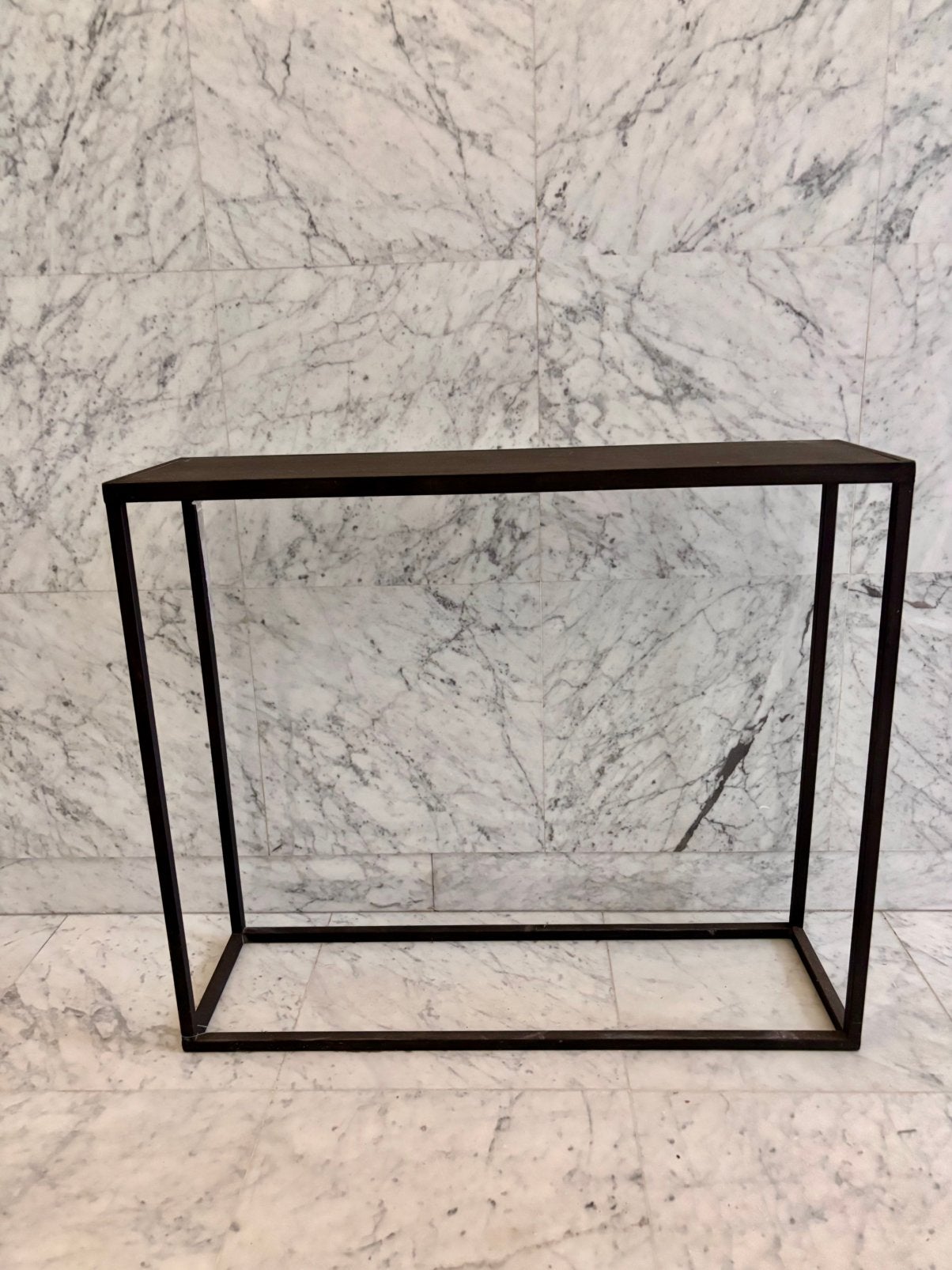 Bijzettafel voor in de hall of achter een zetel, Ophalen, Nieuw