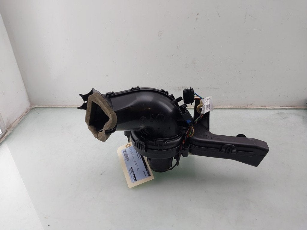 KACHEL VENTILATORMOTOR Peugeot 5008 I (0A / 0E), Auto-onderdelen, Dhr. J. Ham, Gebruikt, Administratie@autoham.nl, Peugeot