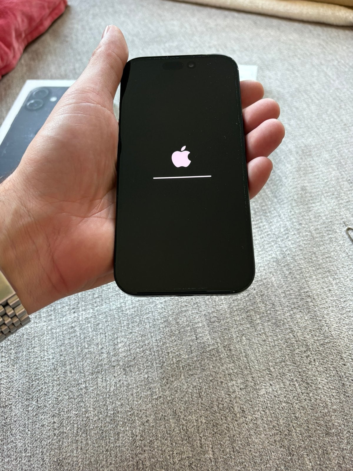 I phone 16 128 GB 92% batterij cappaciteit, Télécoms, Métal, Noir, IPhone 16, Comme neuf